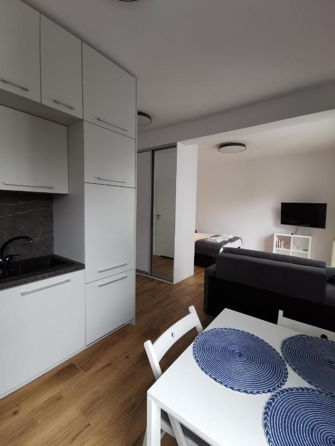 Apartamenty Garbary 32 Z Klimatyzacja - Air-Conditioning Познан Екстериор снимка