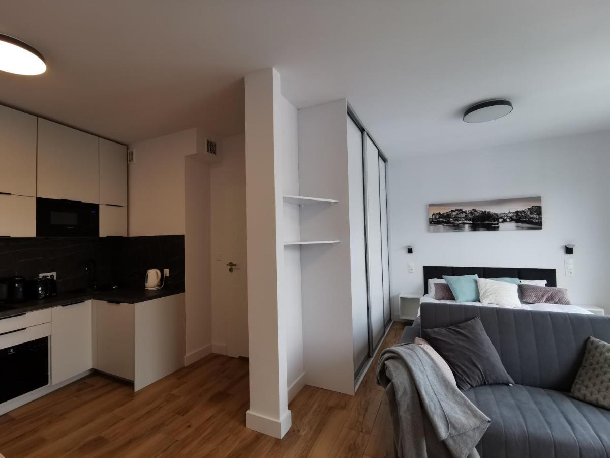 Apartamenty Garbary 32 Z Klimatyzacja - Air-Conditioning Познан Екстериор снимка